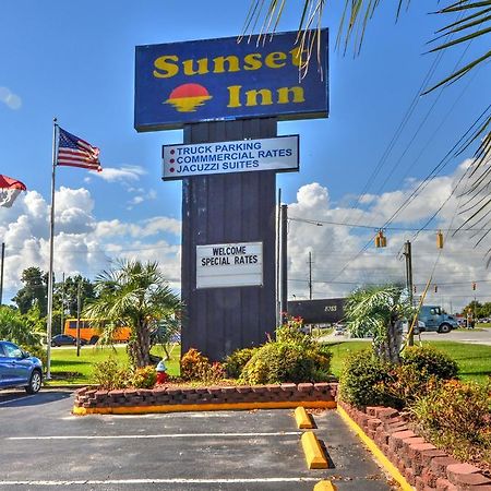 Sunset Inn Jacksonville Bagian luar foto